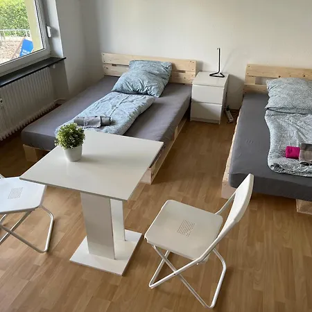 Privatzimmer Naehe Residenz Und Innenstadt Вюрцбург Экстерьер фото