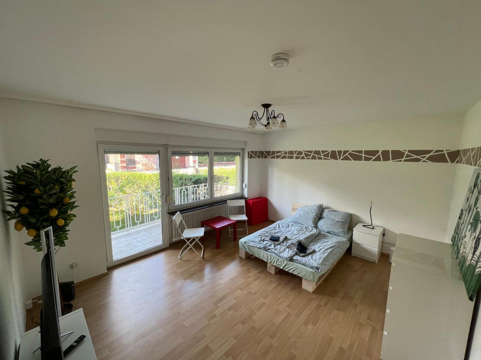 Homestay Naehe Residenz Und Innenstadt *